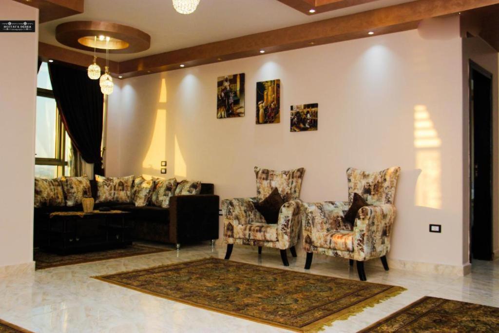Aswan Plaza - Share Apartment Esterno foto